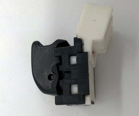 DAIHATSU Auto Power Window Switch Auto Electric Passenger Side Window Lifter 84810-87104