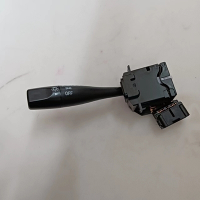 IATF16949 Gecertificeerde 14Pin LHD Turn Signal Switch UJ06-66-122 voor Mazda B2500 B2600 BT-50