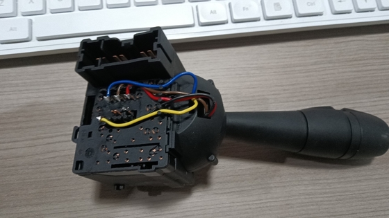 8201167988 Steering Column Switch voor Dacia Dokker Lodgy Logan Sandero Car Fitment Europe