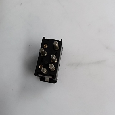 Compatible Black Electric Power Window Switch voor Tucson 2010-2015 OEM NO 93581-2S000