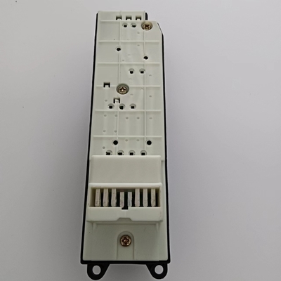 84820-35020 Elektrische schakelaar voor het bedienen van een raam voor Land Cruiser 70 2007-2018 aan bestuurderszijde