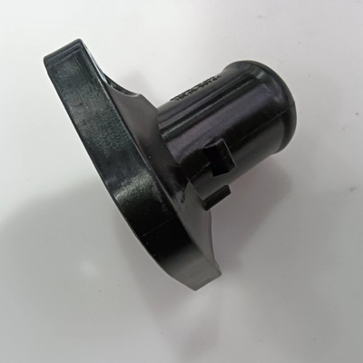 Nissan 13049-ED02A Motorkoelmiddelinlaatflens met OEM NO 13049-ED02A