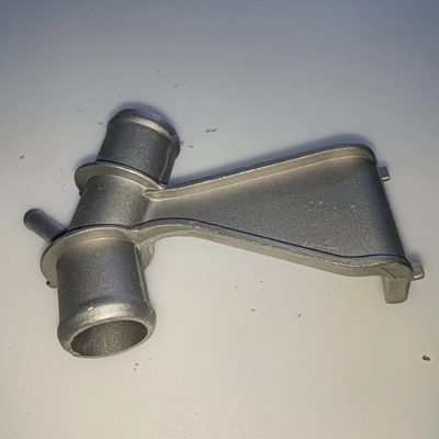 Autobevestiging LEXUS EU Radiator Connector Pipe 16577-22H02 Voor Toyota Corolla 2009-17 Matrix 2009-13