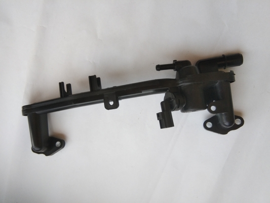 LR010891 Motorkoelmiddeluitlaatflens voor Range Rover Velar HX-CF0075 LR122711 LR018273 LR077042 LR087559 LR109402