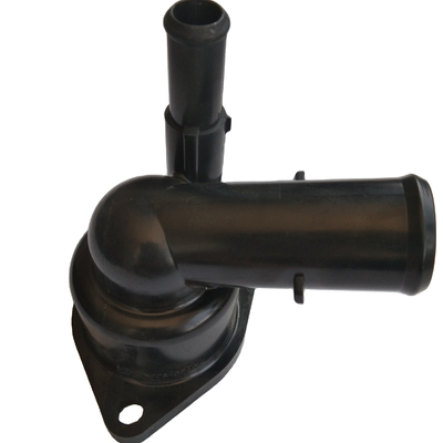 16031-37010 Toyota-waterinlaatonderassemblage met thermostaat zwart en IATF16949-gecertificeerd