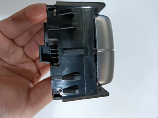 Mercedes-Benz Power Window Switch OE 20590569119051 voor voertuigen met IATF16949-certificering