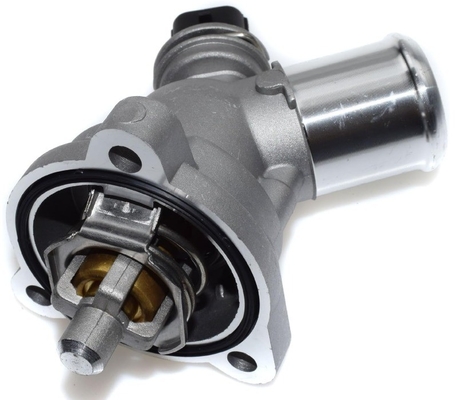 Auto motor koelmiddel thermostaat 96988257 voor Chevrolet GM Spark 2013 2014 2015