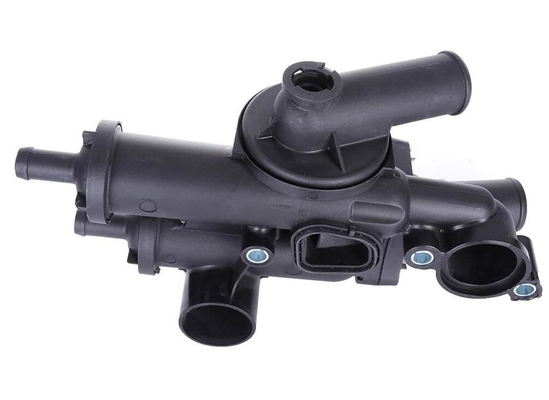 Metalen plastic auto koelsysteem thermostaat voor Jeep Dodge 06508355AA OEM