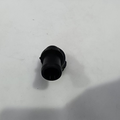 Koelmiddel voor metalen en kunststof flenzen voor VW Touran Tiguan Polo Passat 5Q0122291AC IATF16949