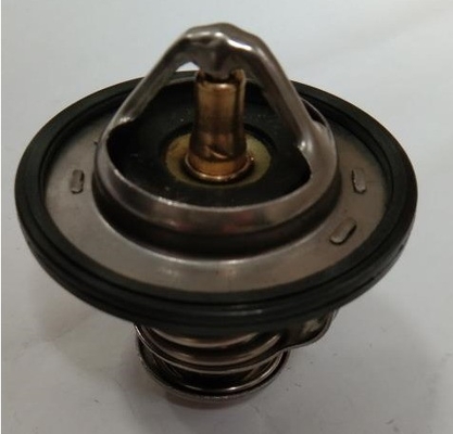 21200-VC20A 82Degree Motor koelmiddel thermostaat voor SUNNY Traveller NP300 JUKE SUNNY
