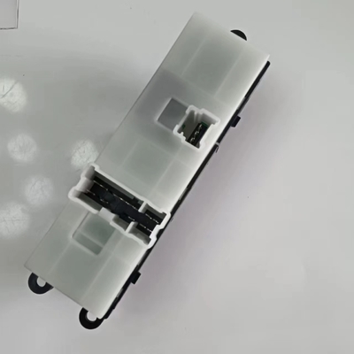 OE NO. 25401-BB65B Voorste linkse schakel voor Nissan Navara Qashqai 2003-2018