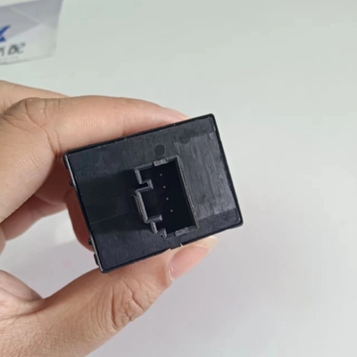 Elektrische schakelaar voor het raam knop voor de bestuurder 1K3959857A voor Volkswagen Golf MK5 onderdelen