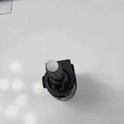 Renault 25320-6170R rempedaal lichte stoplamp Schakelaar voor het repareren/herstellen/vervangen